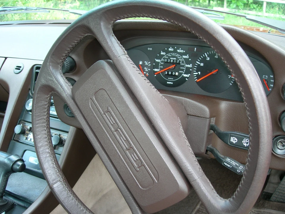 1983 Porsche 928 S - Image 5 of 5