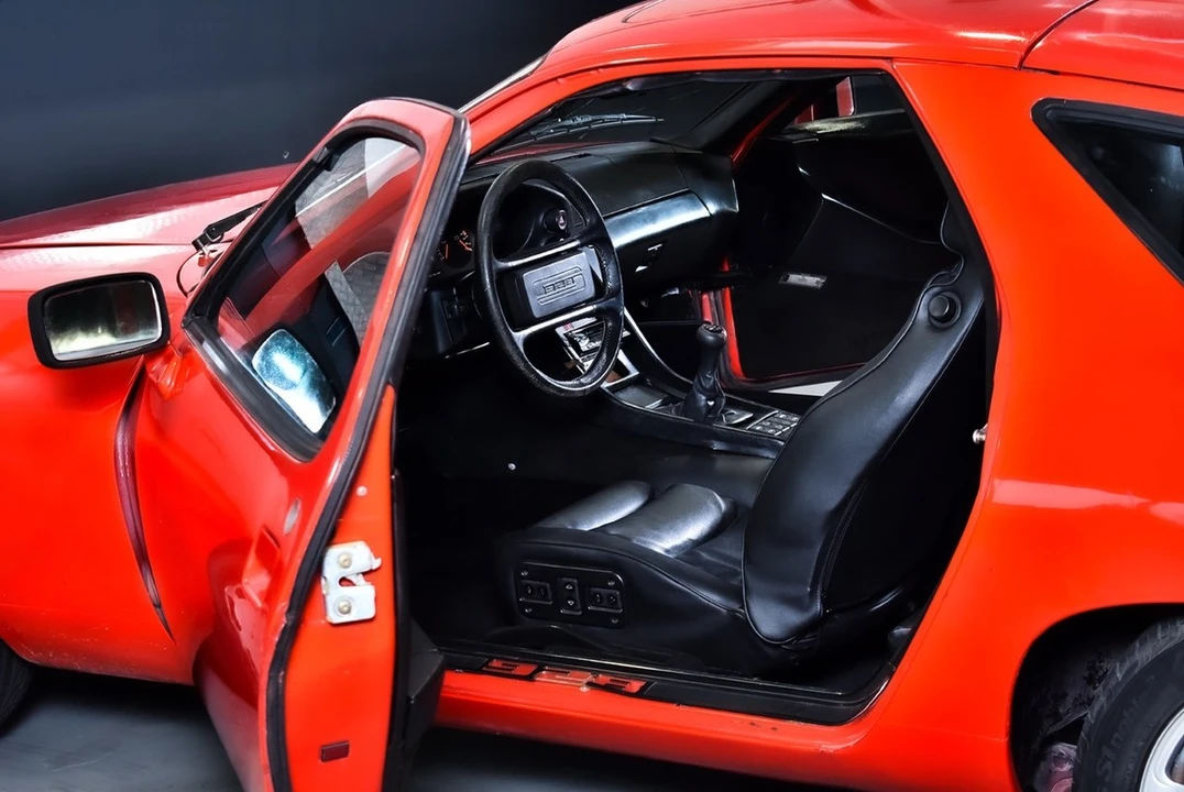 1983 Porsche 928 S - Image 24 of 30