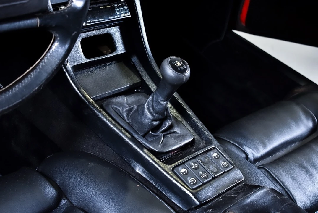1983 Porsche 928 S - Image 28 of 30