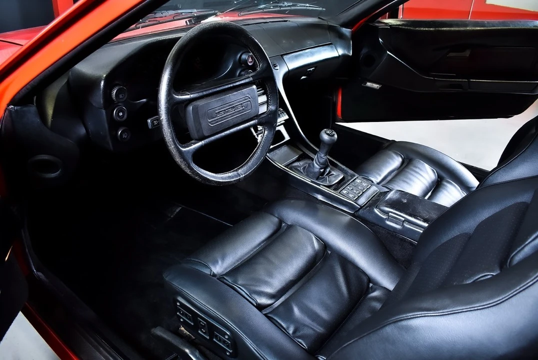 1983 Porsche 928 S - Image 26 of 30