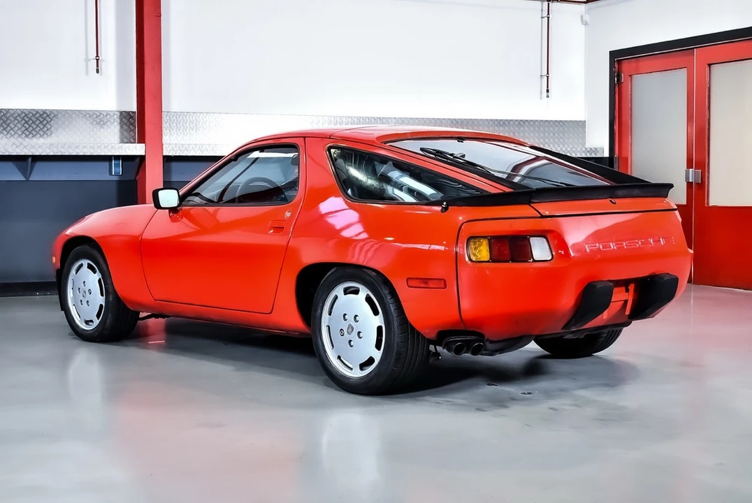1983 Porsche 928 S - Image 13 of 30