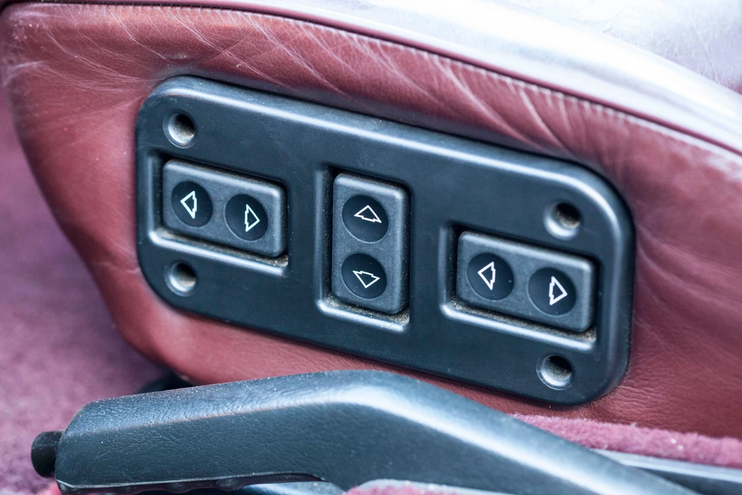 1983 Porsche 928 S - Image 16 of 30
