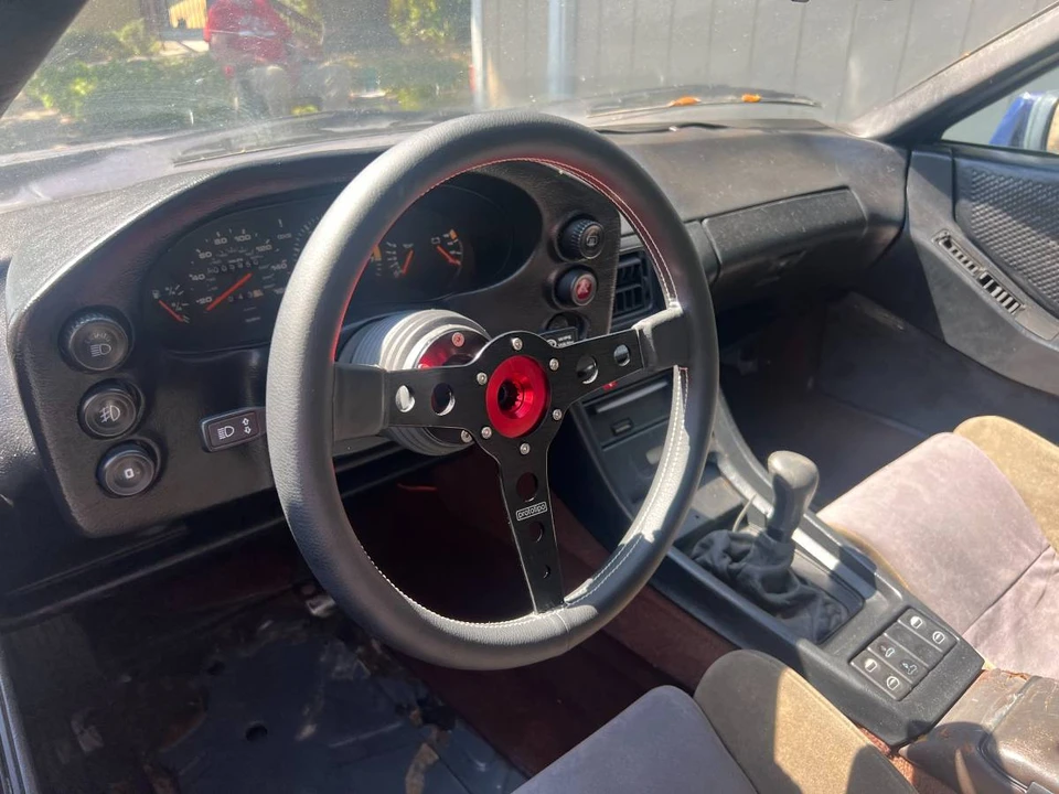1983 Porsche 928 S - Image 12 of 14