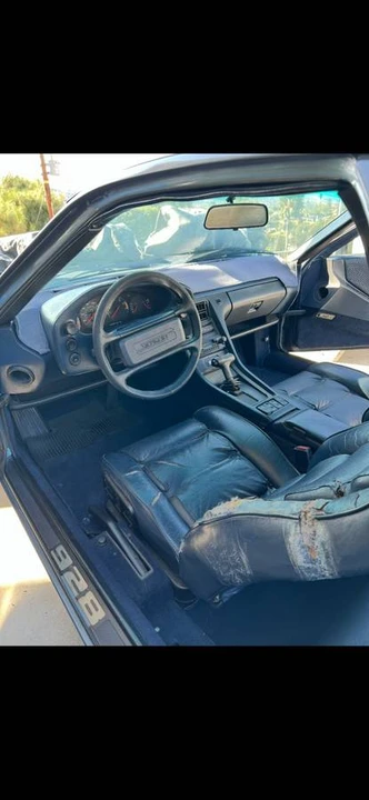 1983 Porsche 928 S - Image 4 of 12