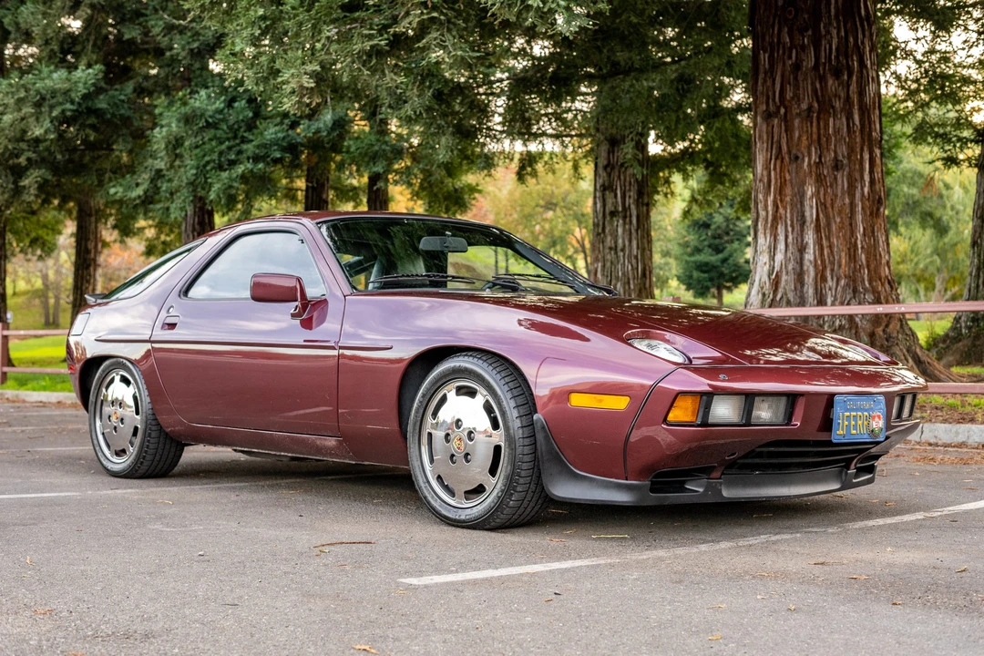 1983 Porsche 928 S - Image 13 of 31