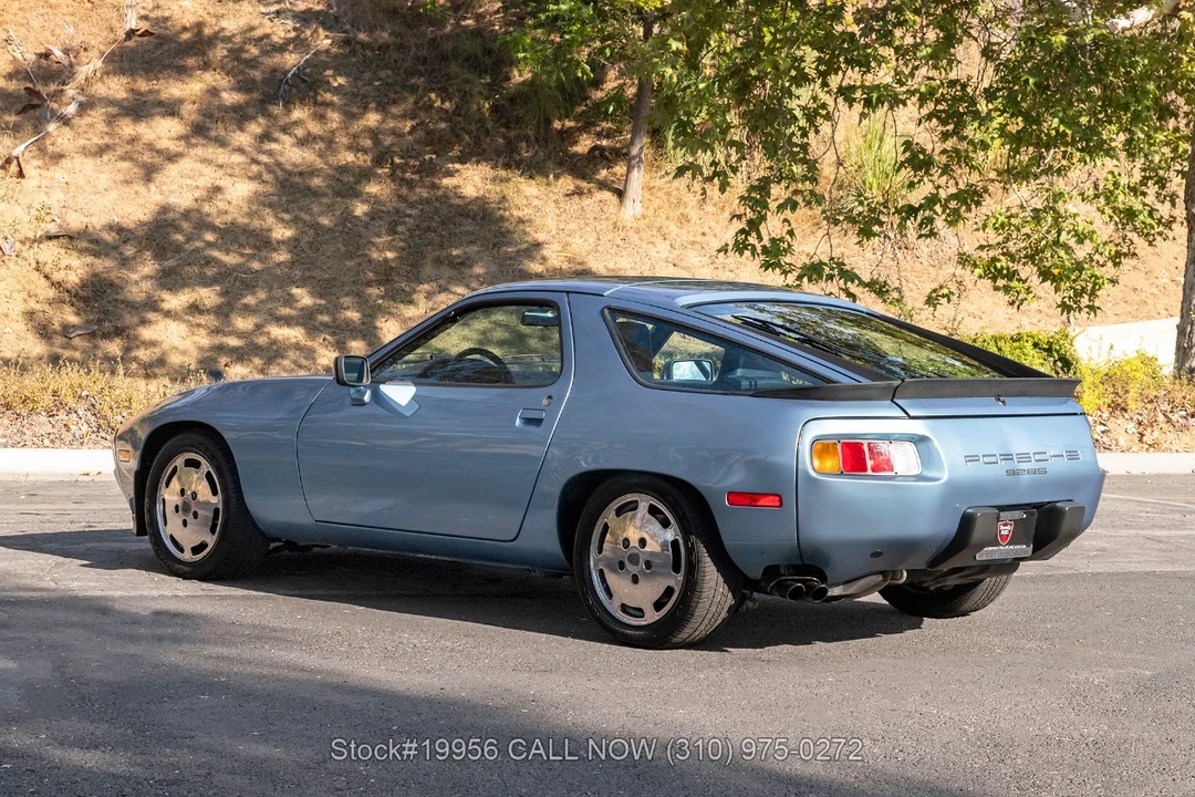 1986 Porsche 928 S - Image 16 of 25