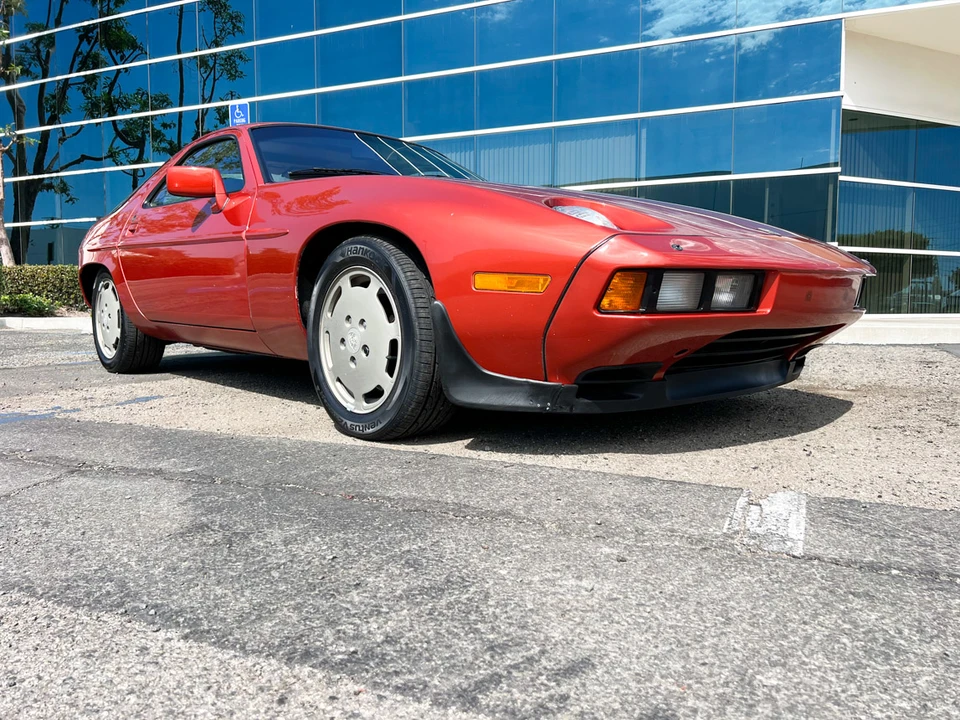 1983 Porsche 928 S - Image 13 of 31