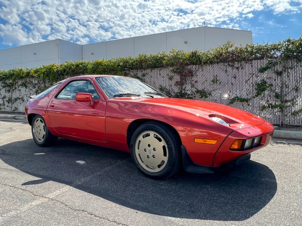 1983 Porsche 928 S - Image 11 of 31