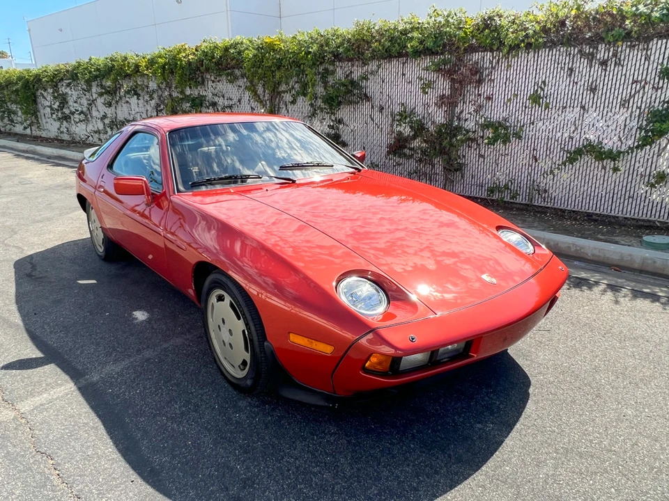 1983 Porsche 928 S - Image 9 of 31