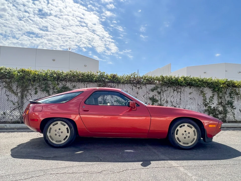1983 Porsche 928 S - Image 15 of 31