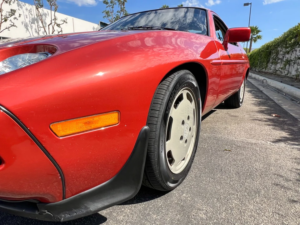 1983 Porsche 928 S - Image 22 of 31