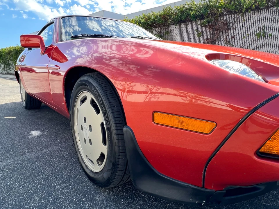 1983 Porsche 928 S - Image 29 of 31