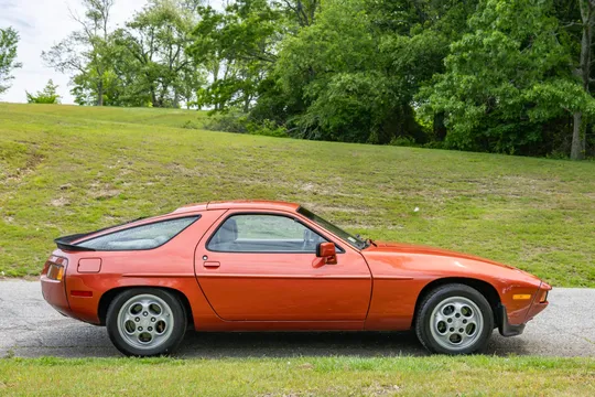 1983 Porsche 928 S - Image 3 of 31