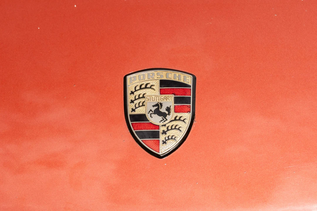 1983 Porsche 928 S - Image 14 of 31