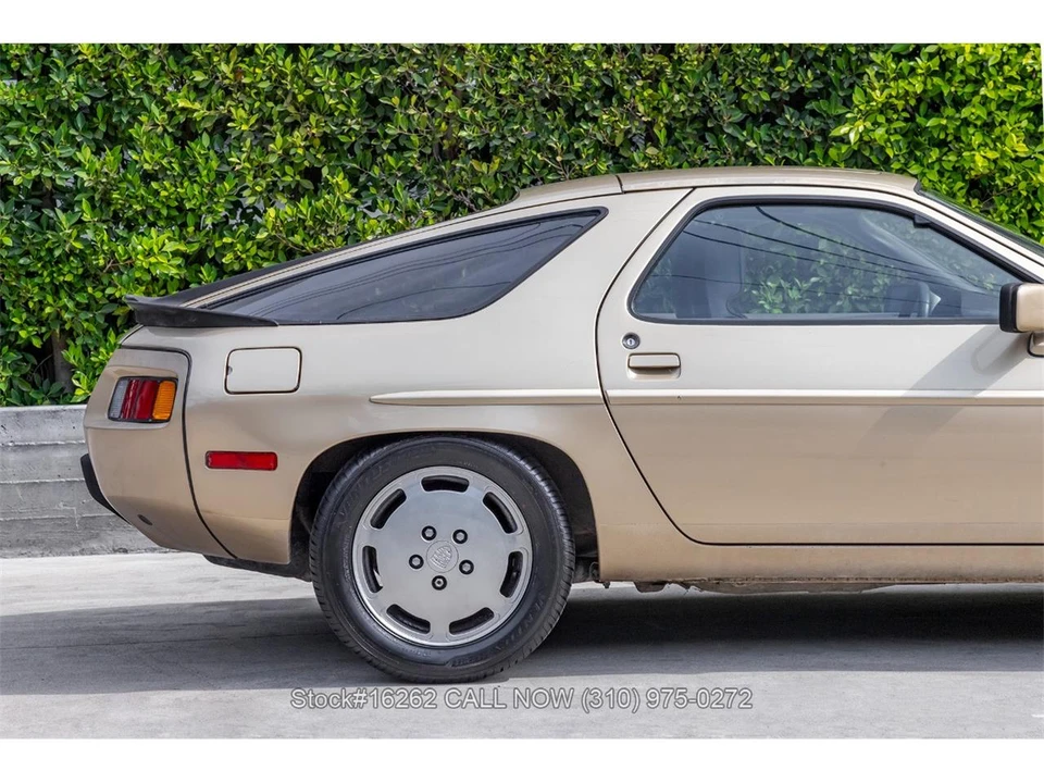 1983 Porsche 928 S - Image 10 of 31