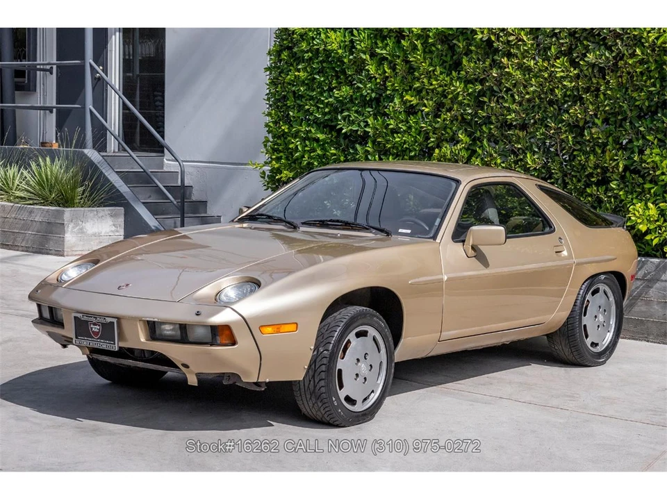 1983 Porsche 928 S - Image 7 of 31