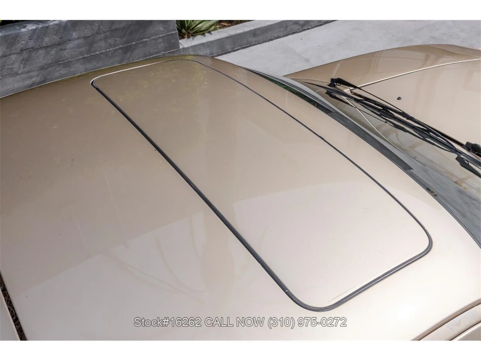 1983 Porsche 928 S - Image 13 of 31