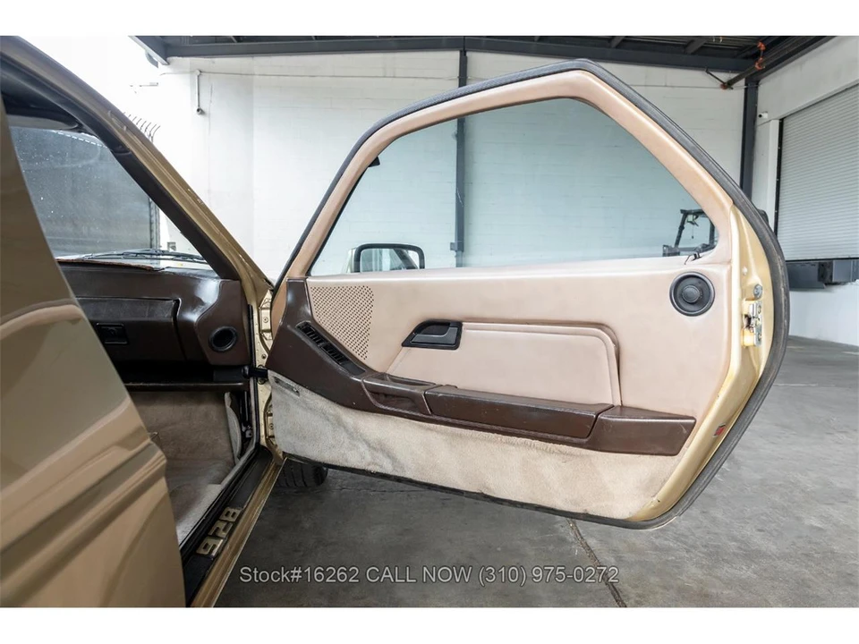 1983 Porsche 928 S - Image 22 of 31