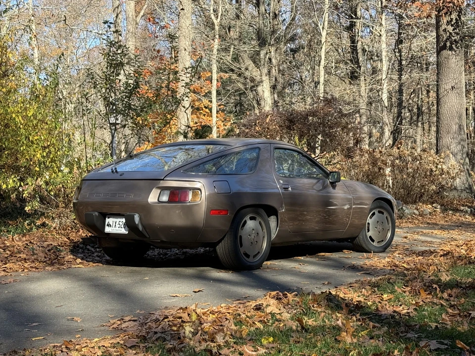 1983 Porsche 928 S - Image 24 of 31