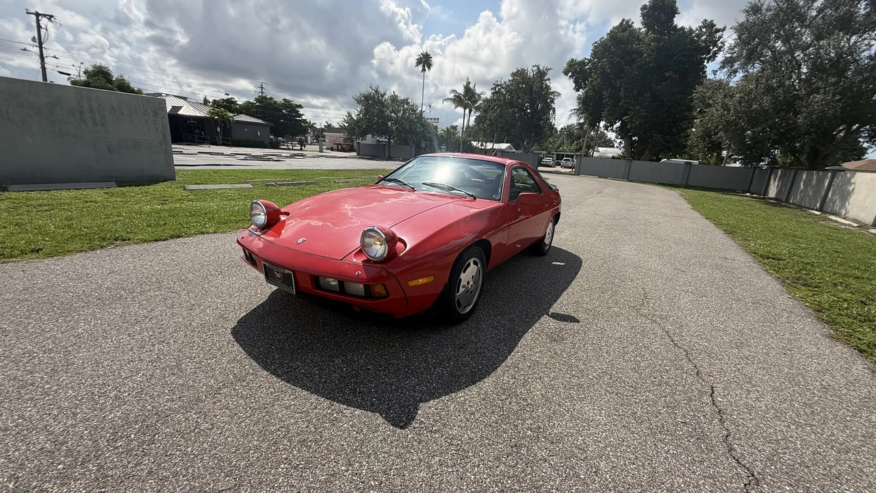 1983 Porsche 928 S - Image 4 of 31