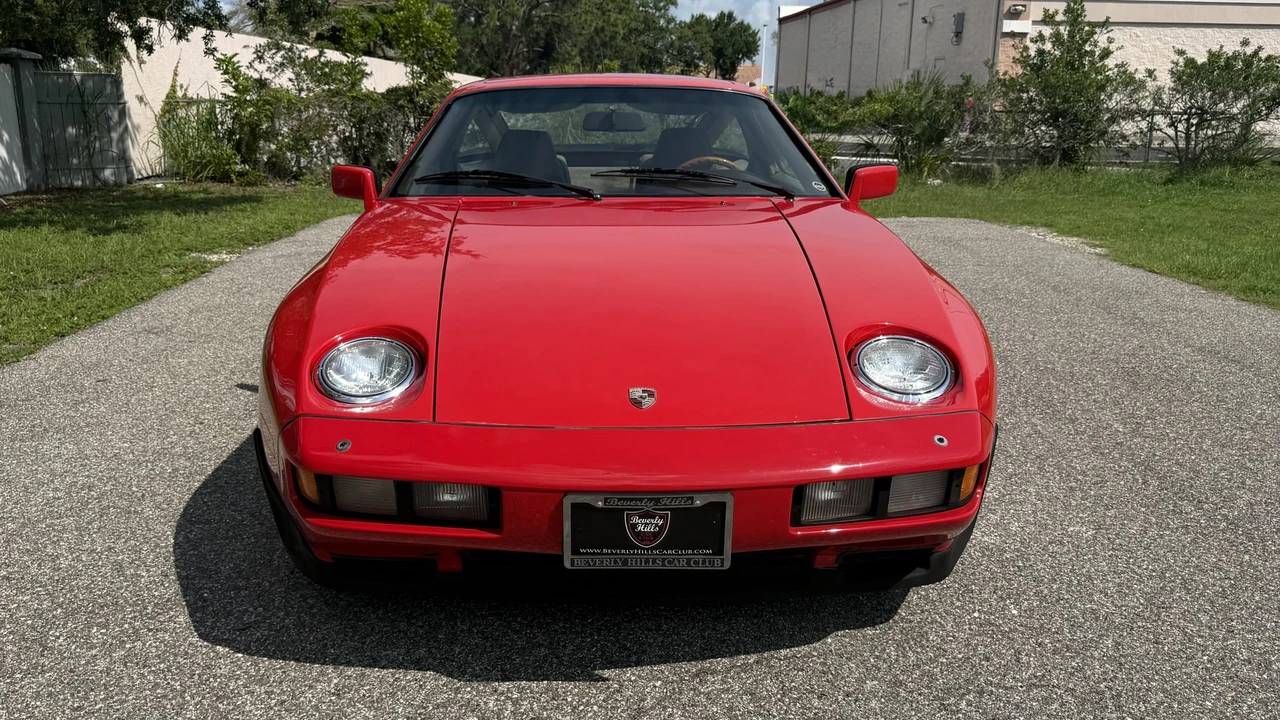 1983 Porsche 928 S - Image 6 of 31