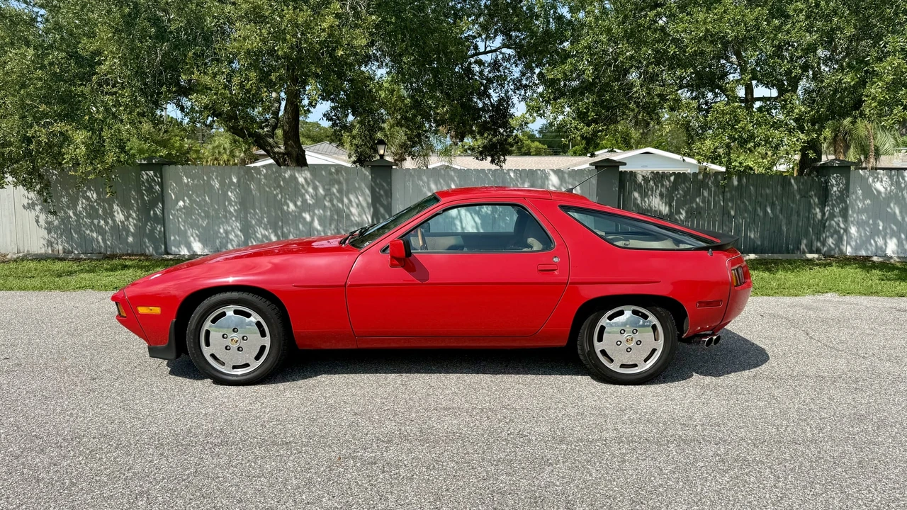 1983 Porsche 928 S - Image 24 of 31