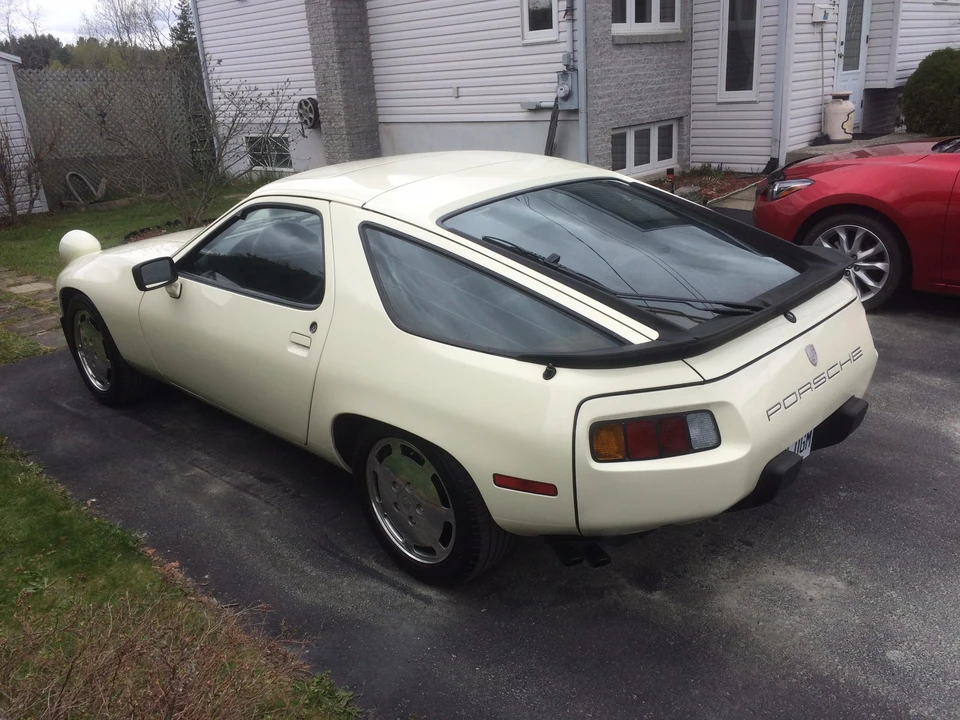 1983 Porsche 928 S - Image 6 of 31