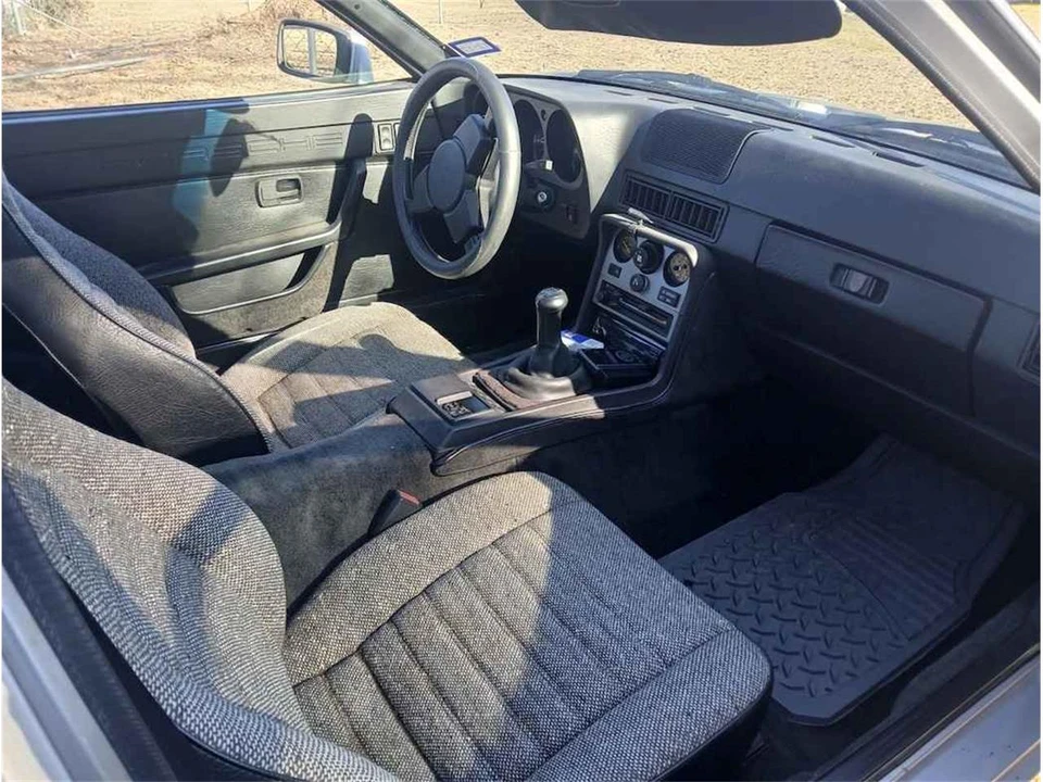 1983 Porsche 944 - Image 5 of 9