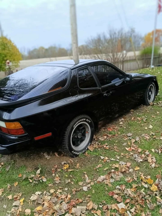 1983 Porsche 944 - Image 3 of 7