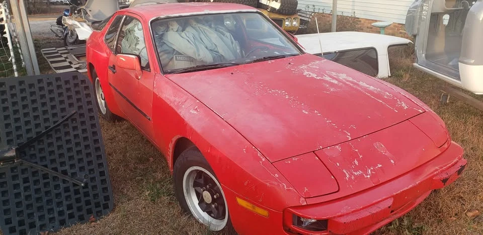 1983 Porsche 944 - Image 2 of 6