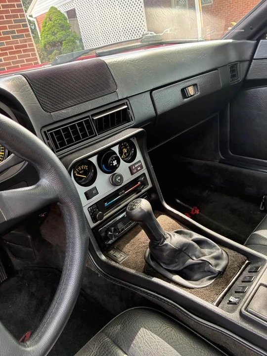 1983 Porsche 944 - Image 5 of 9