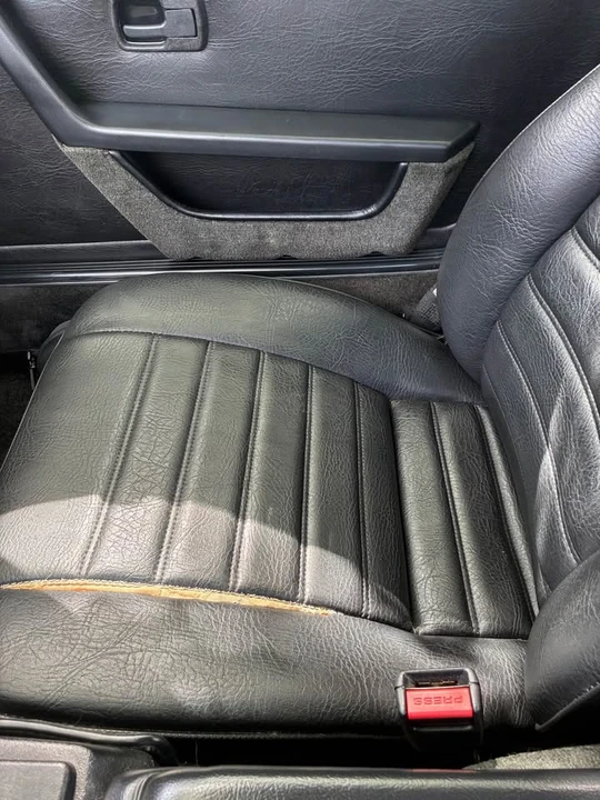1983 Porsche 944 - Image 3 of 9