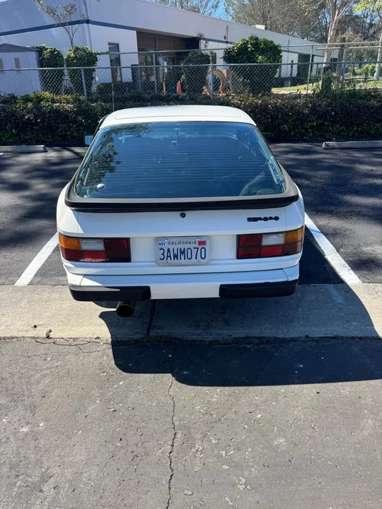 1983 Porsche 944 - Image 4 of 10