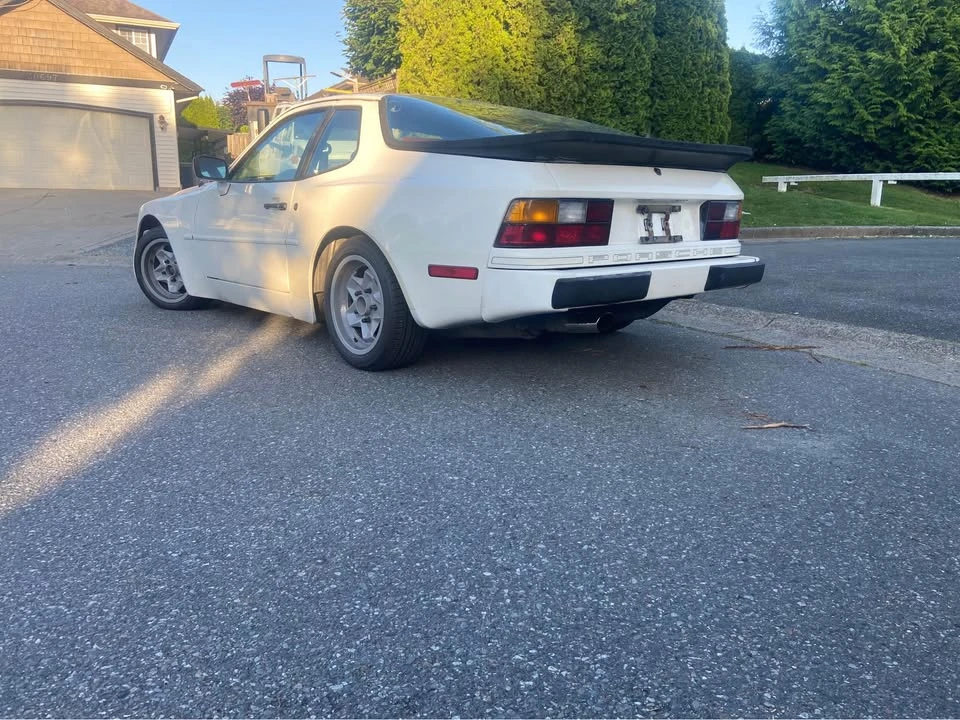 1983 Porsche 944 - Image 5 of 5