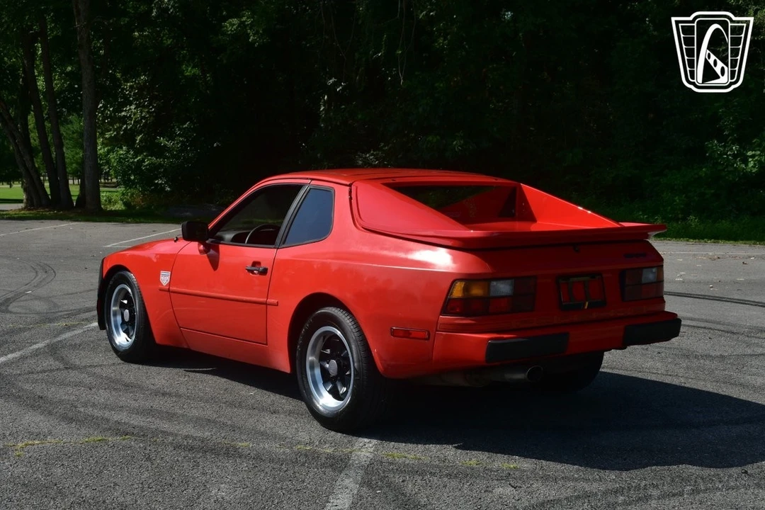 1983 Porsche 944 - Image 12 of 21