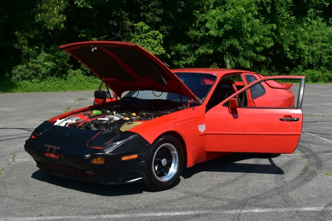 1983 Porsche 944 - Image 8 of 12