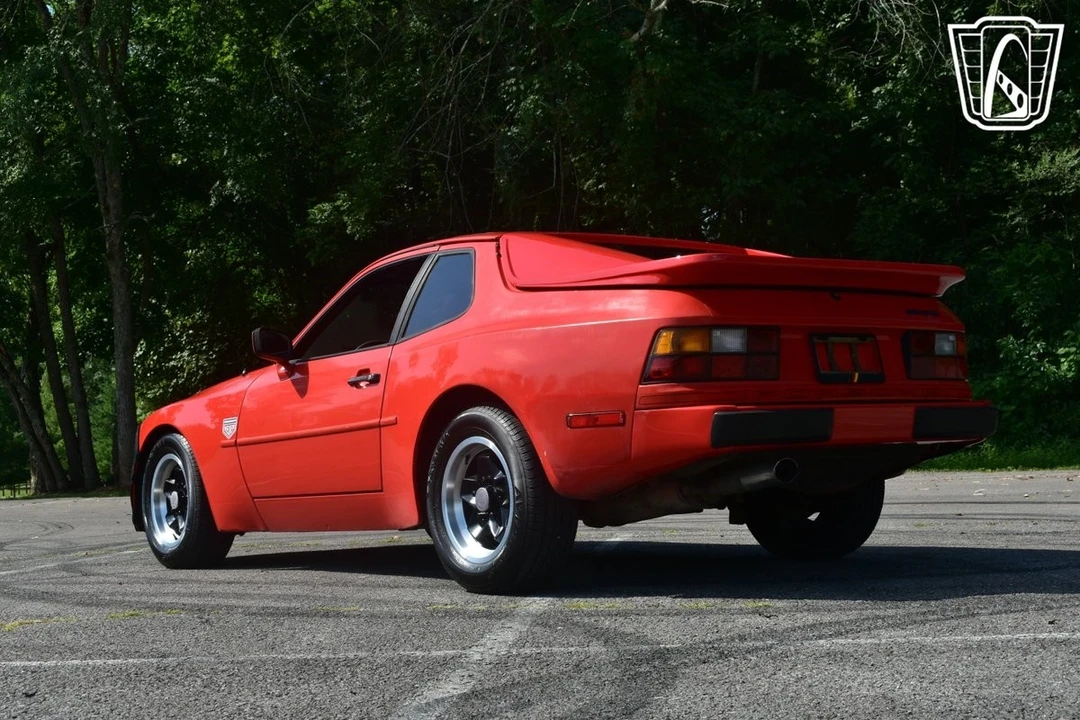 1983 Porsche 944 - Image 13 of 21