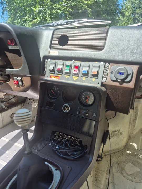 1983 Porsche 944 - Image 12 of 31