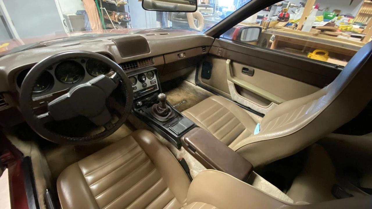 1983 Porsche 944 - Image 11 of 25