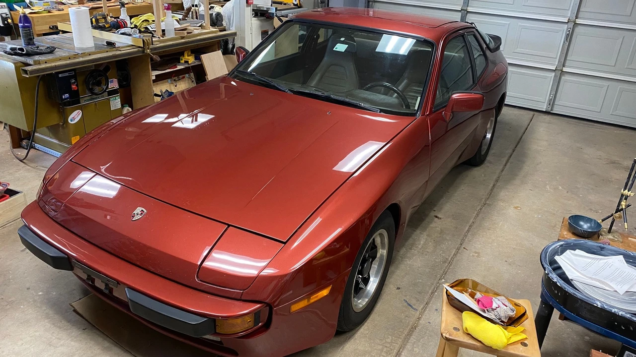 1983 Porsche 944 - Image 24 of 25