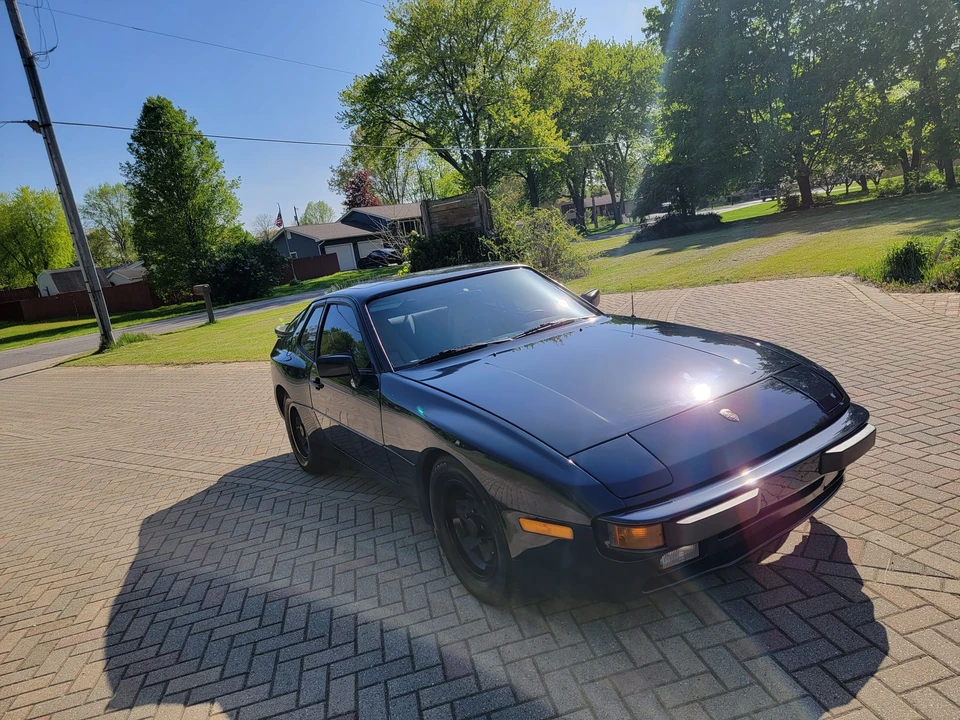 1983 Porsche 944 - Image 13 of 31
