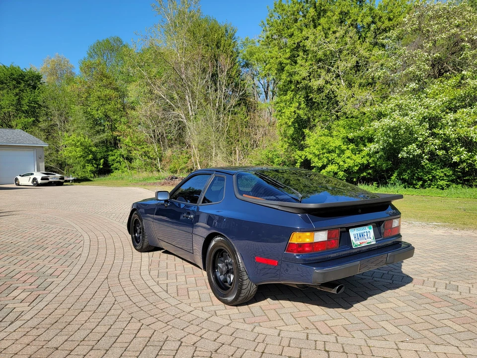 1983 Porsche 944 - Image 7 of 31