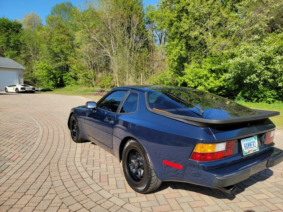 1983 Porsche 944 - Image 8 of 31