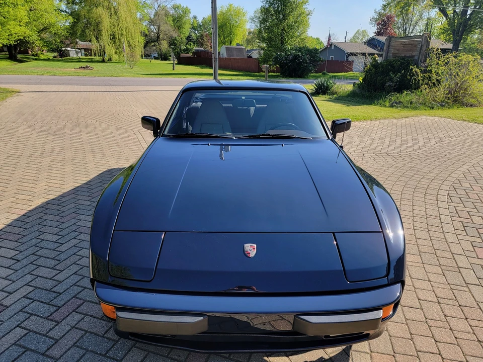 1983 Porsche 944 - Image 16 of 31
