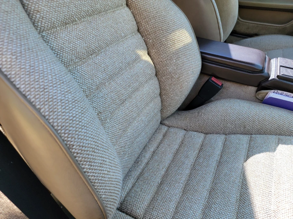 1983 Porsche 944 - Image 27 of 31