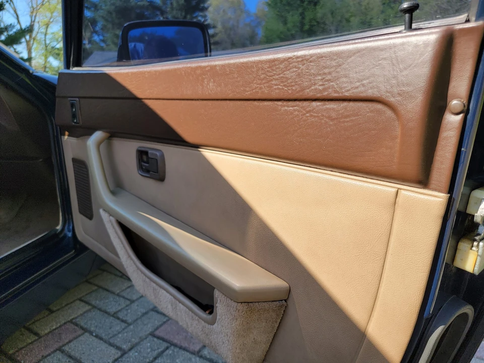 1983 Porsche 944 - Image 29 of 31
