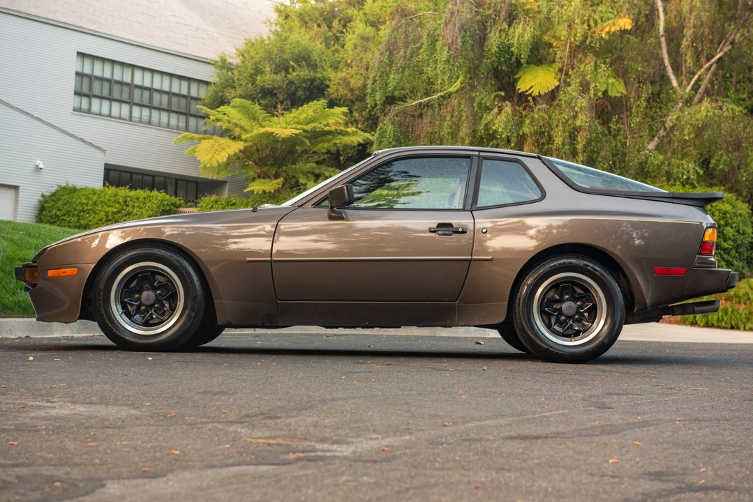 1983 Porsche 944 - Image 7 of 31