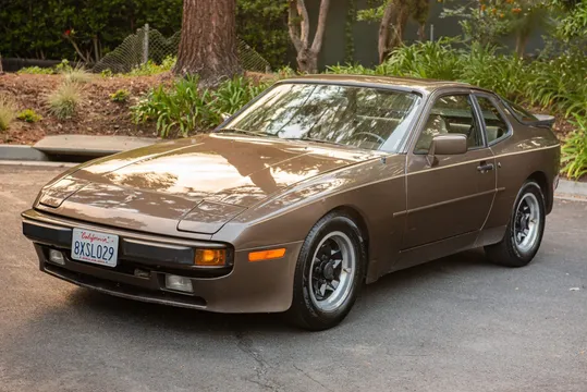 1983 Porsche 944 5-Speed