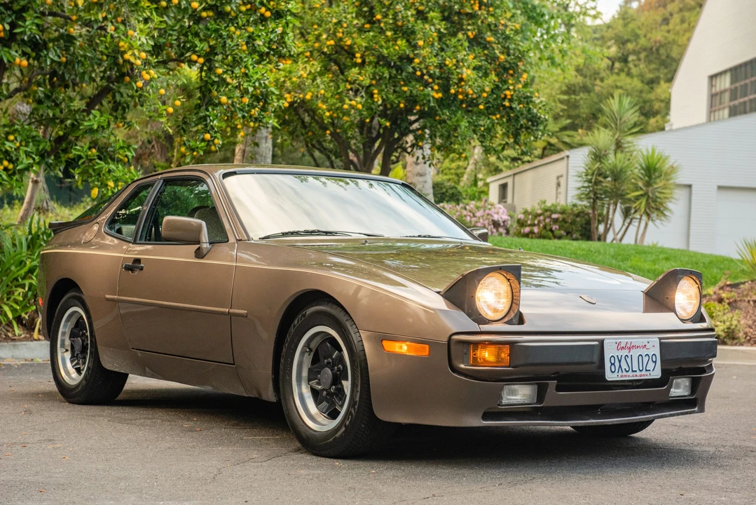 1983 Porsche 944 - Image 25 of 31