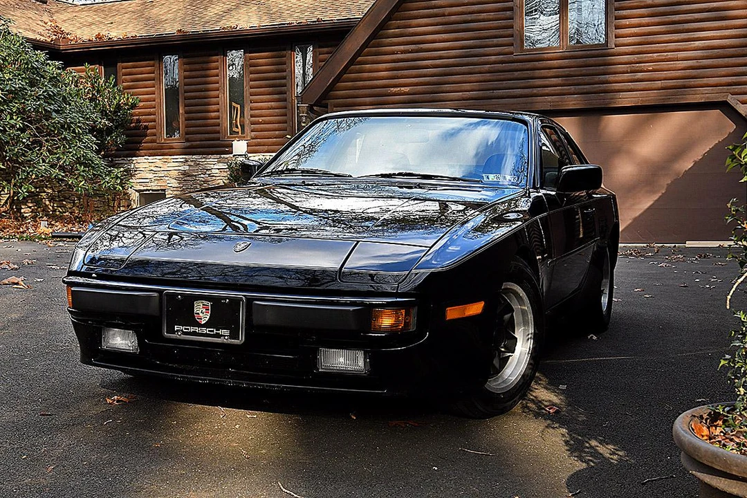 1983 Porsche 944 - Image 4 of 31